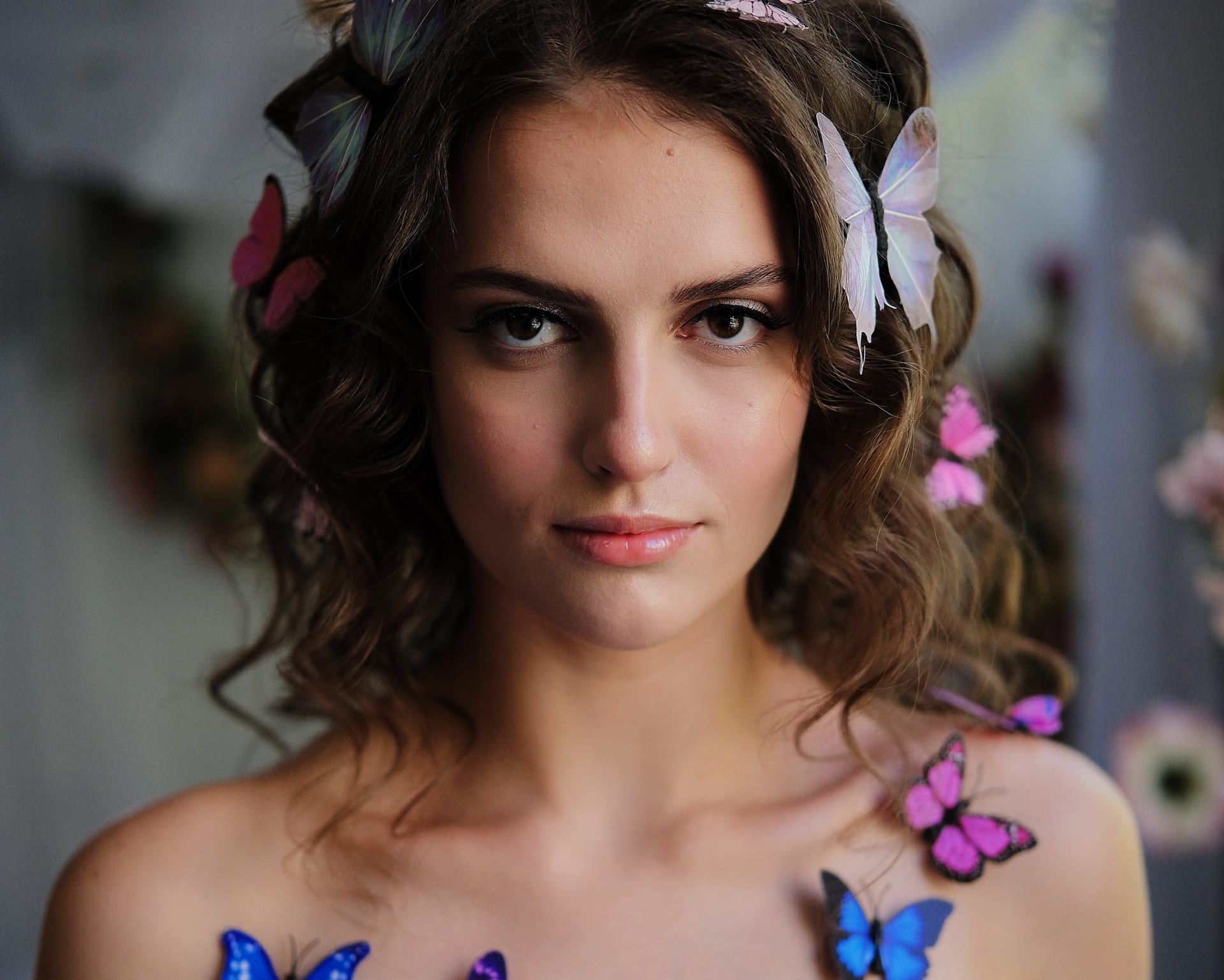 Indoor Studio Portraits: Viltrox 27mm f1.2 Pro and Fujifilm X-H2