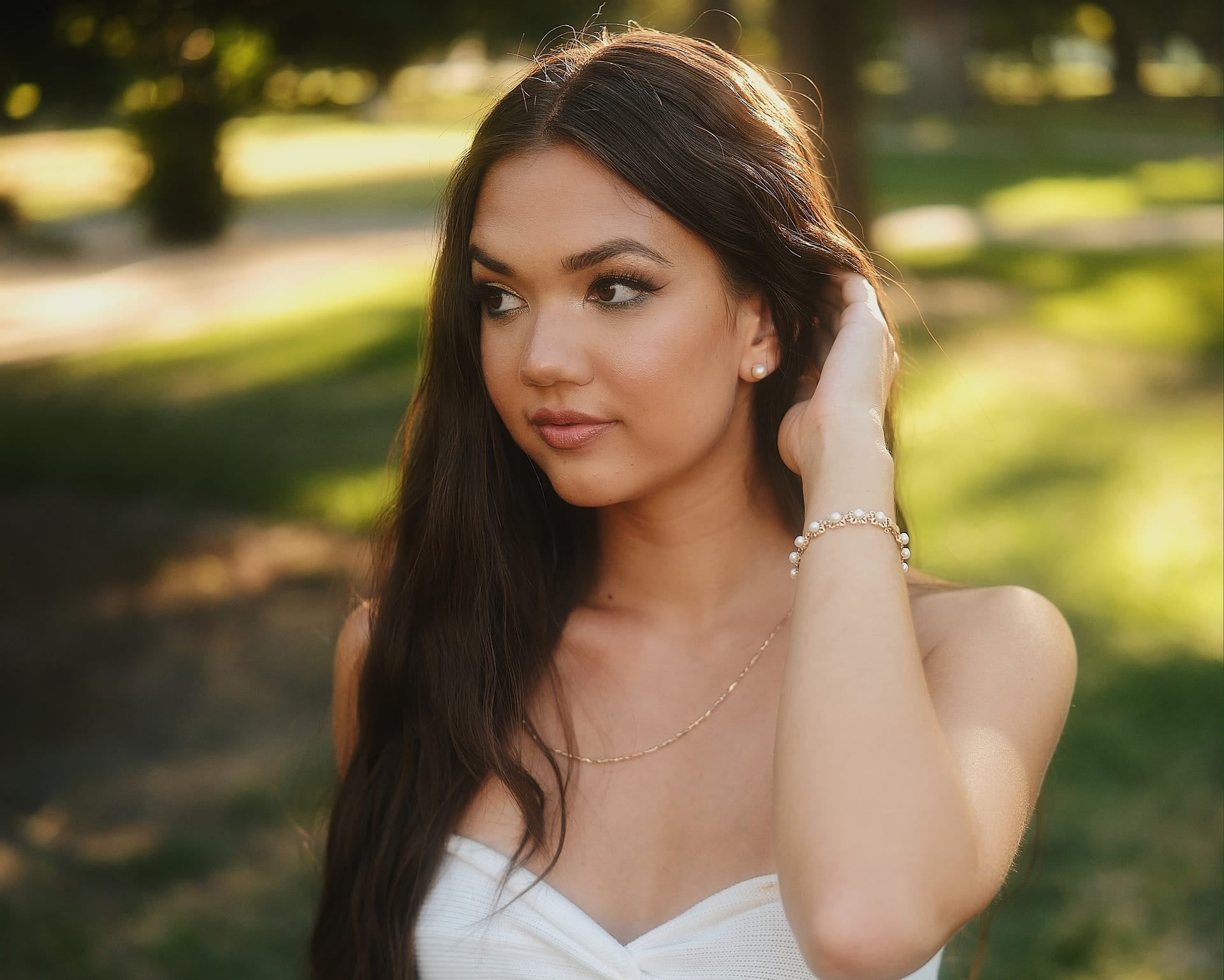 Embracing Golden Hour: Captivating Portraits with Viltrox 27mm F1.2 Pro and Black Pro Mist Filter