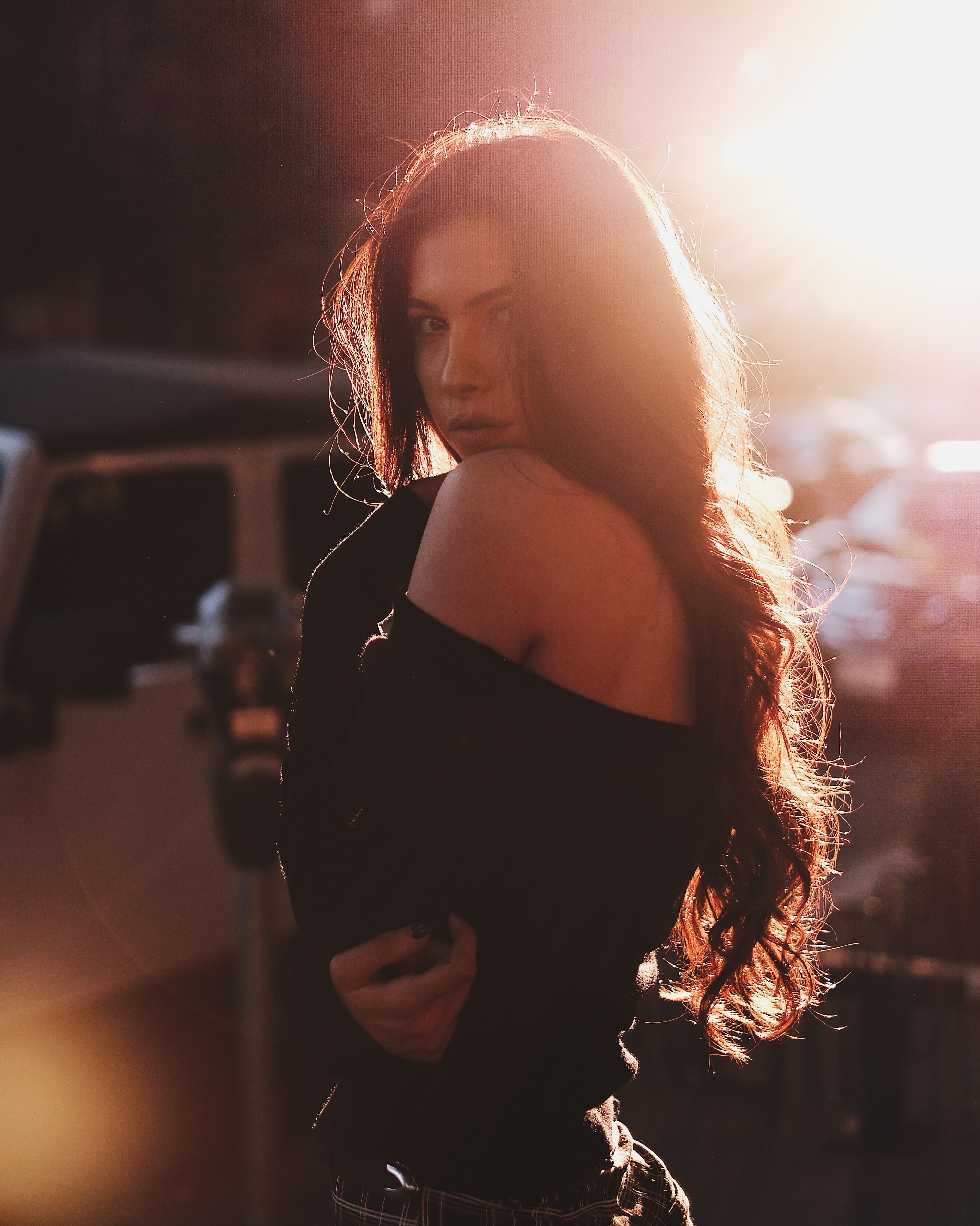 Photography Tips: 10 Ways to Improve Your Backlight Portraits Instantly