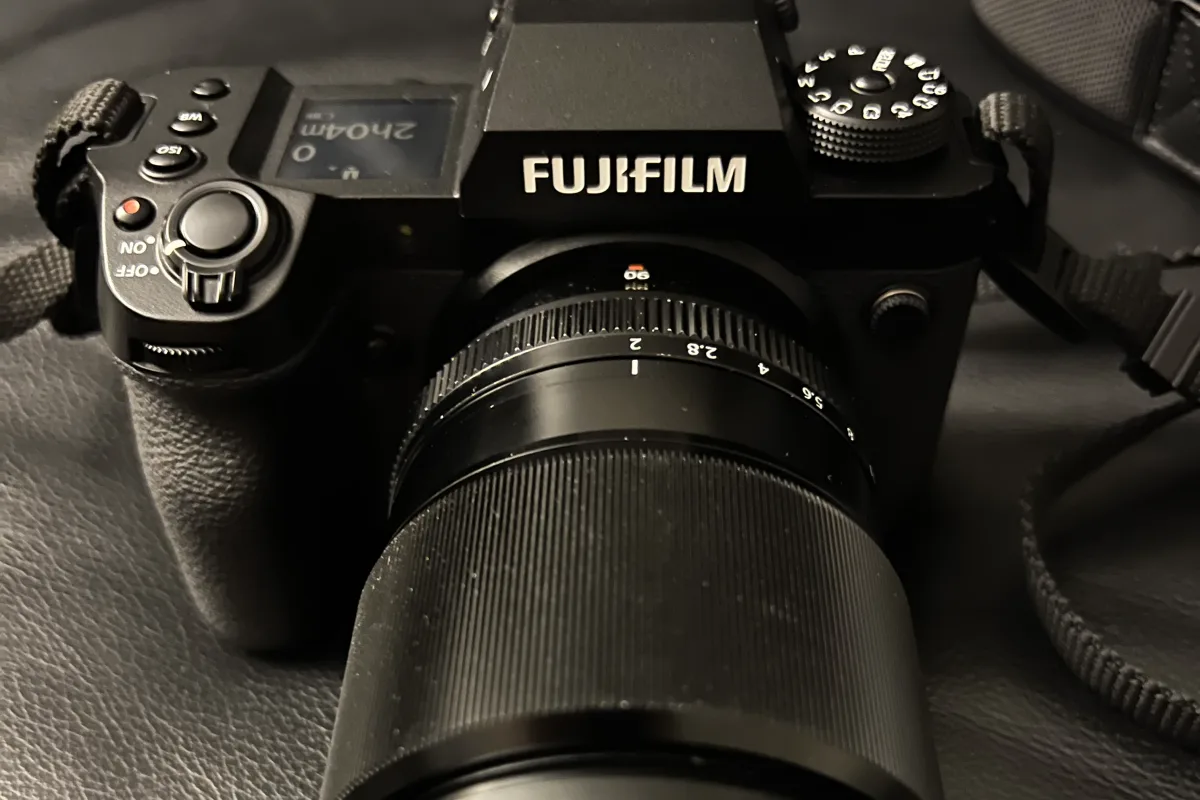 Fujifilm X-H2 Camera Settings for Portraits: Film Simulation Recipes & Autofocus Setup Guide