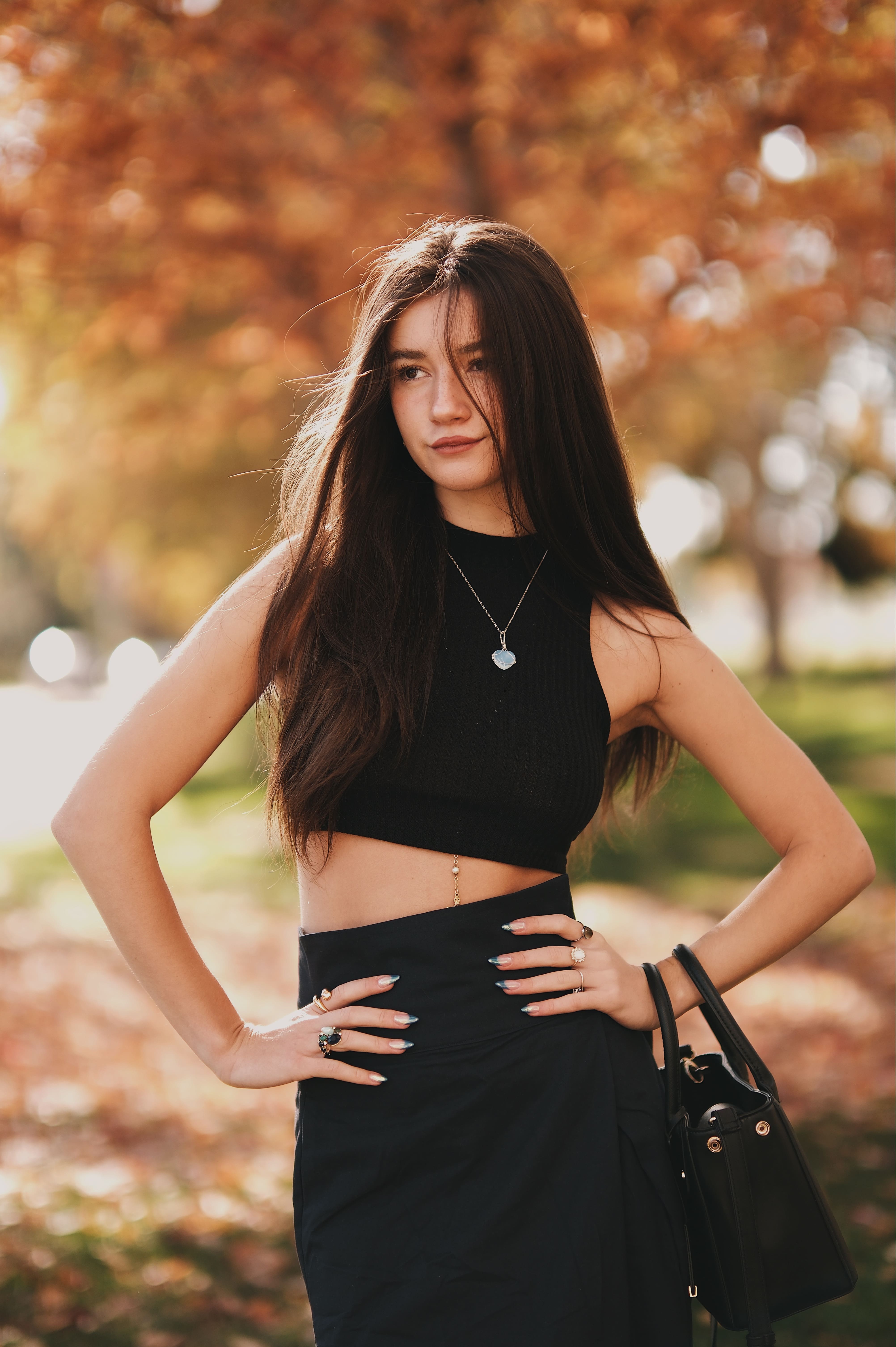1/1250, F1.0, 50mm, ISO100, XH2 | Model: @rosinashakirova