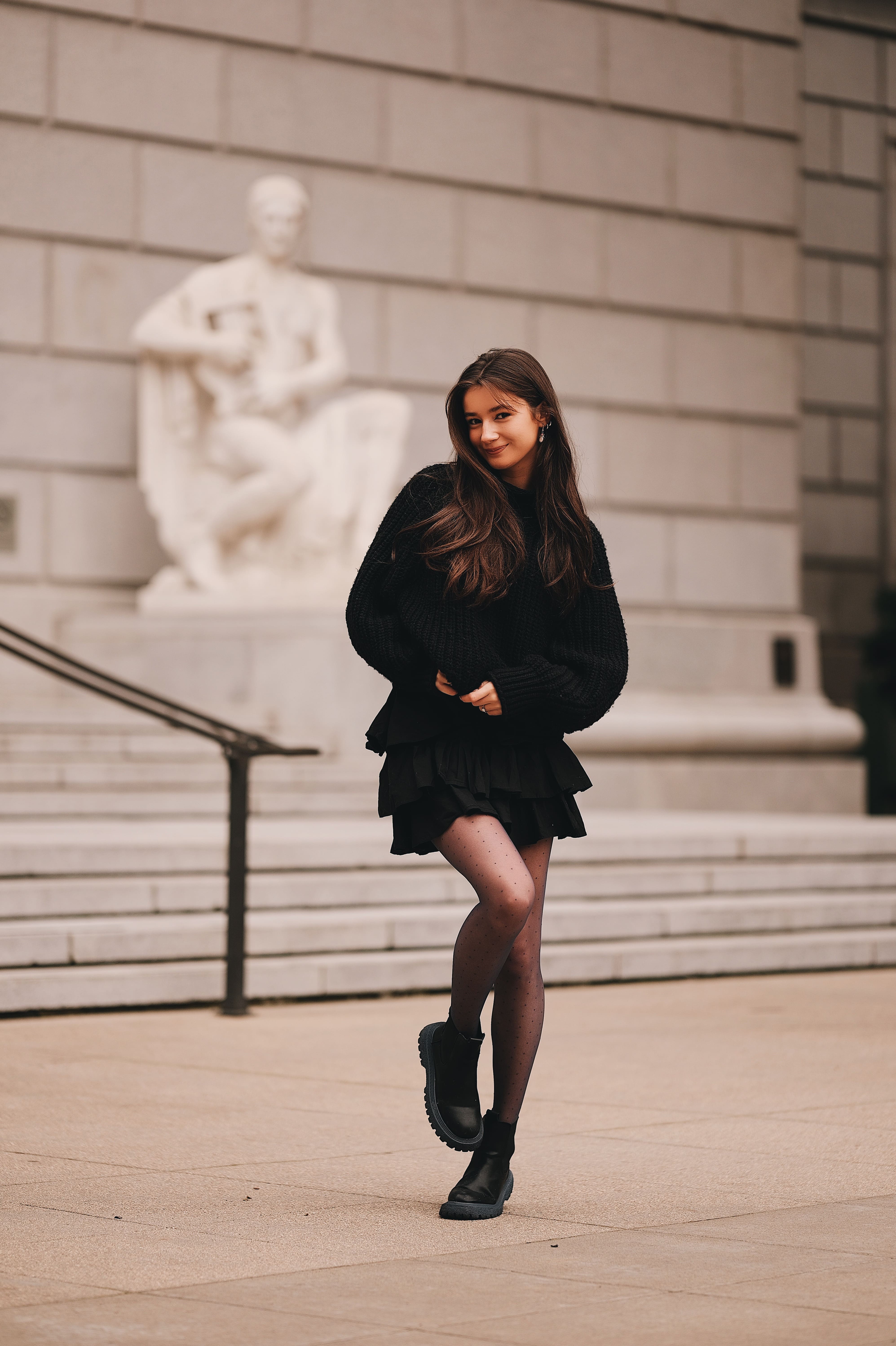 Model: @rosinashakirova | ISO 125, F1.2, 1/400s, Viltrox 75mm F1.2, X-H2
