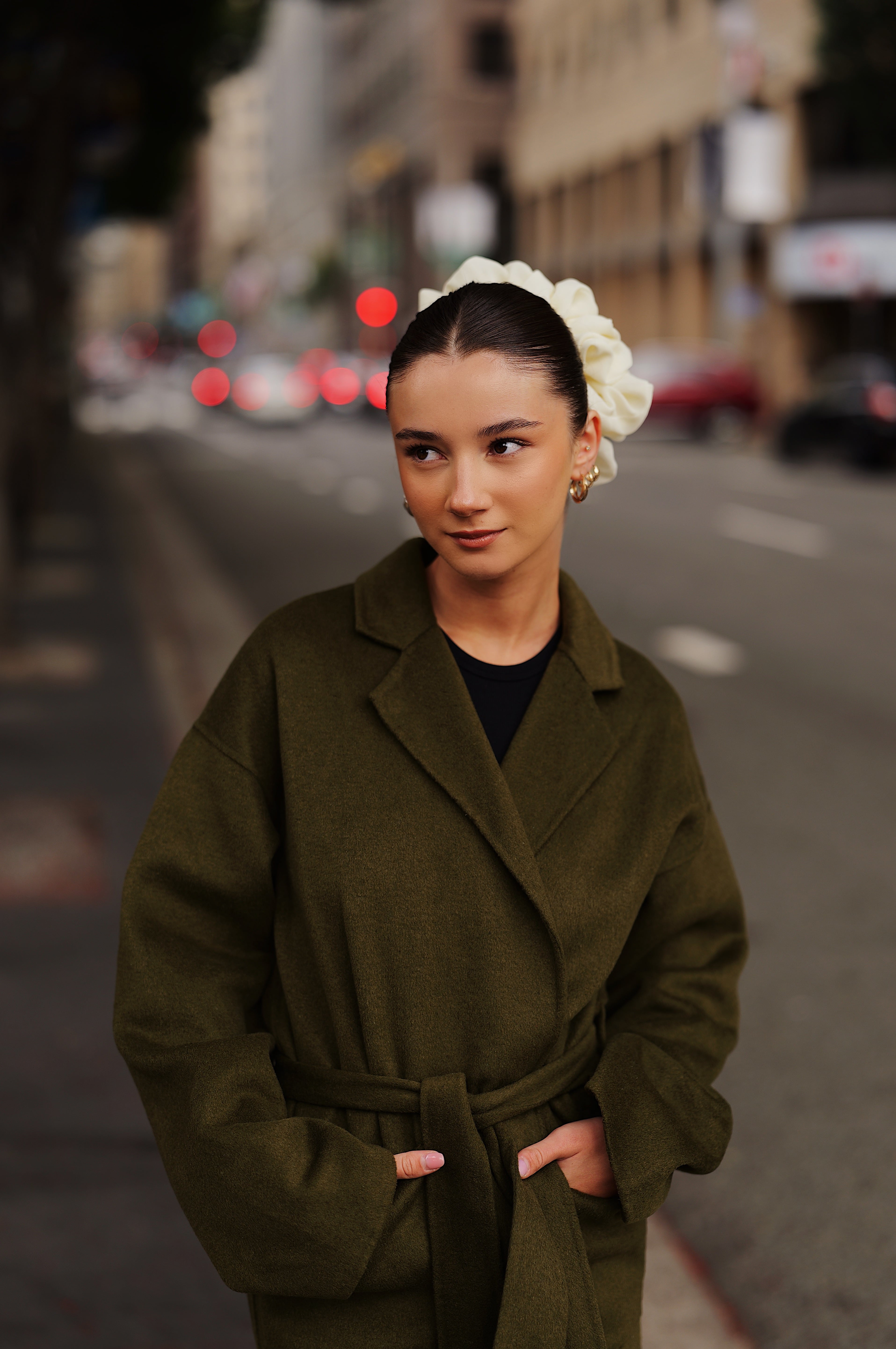 model: rosinashakirova | 1/800s, F1.6, ISO 100, Lumix S5ii 50mm F1.4 S Pro