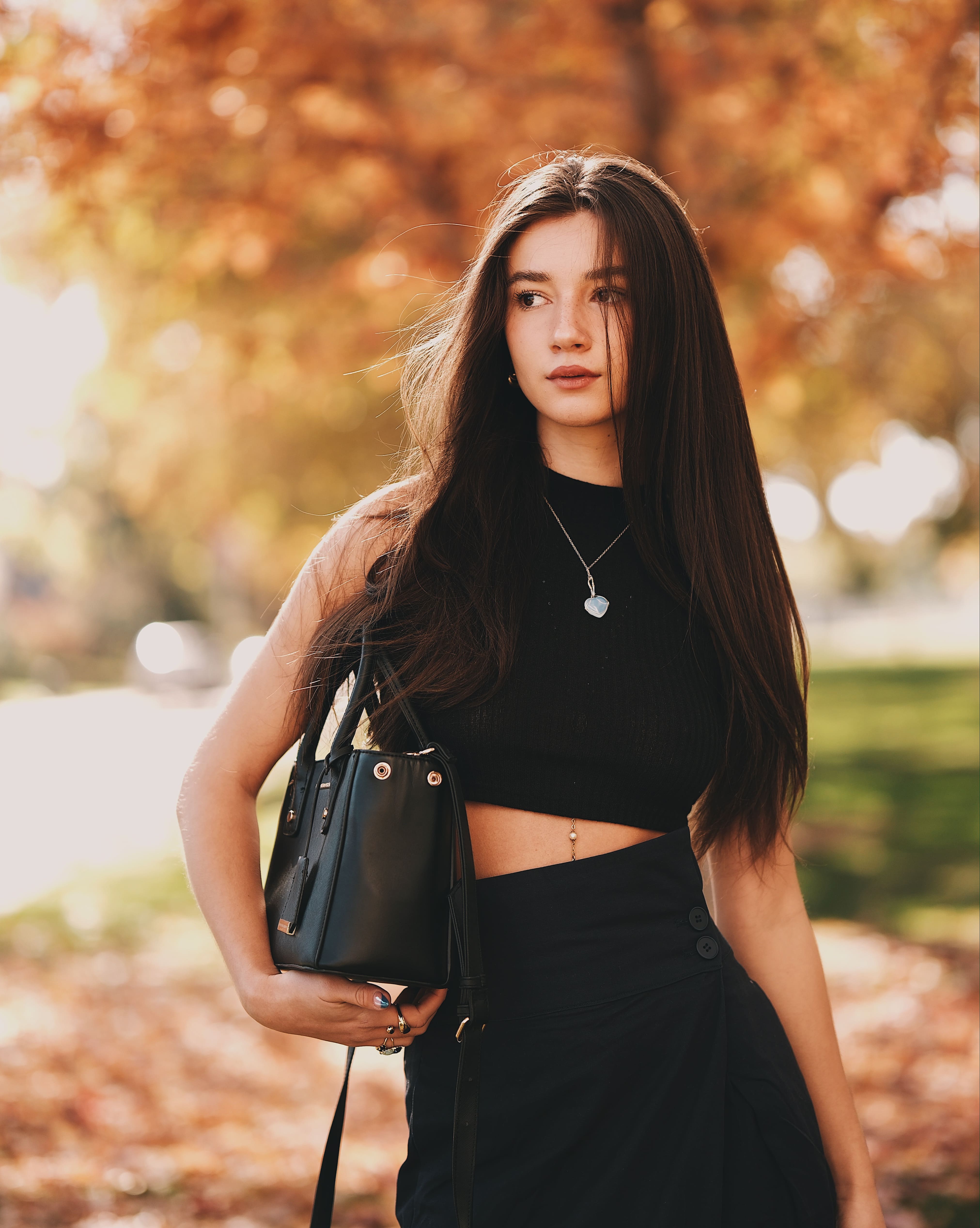 1/800, ISO100, 56mm, F1.2, XH2 | Model: @rosinashakirova