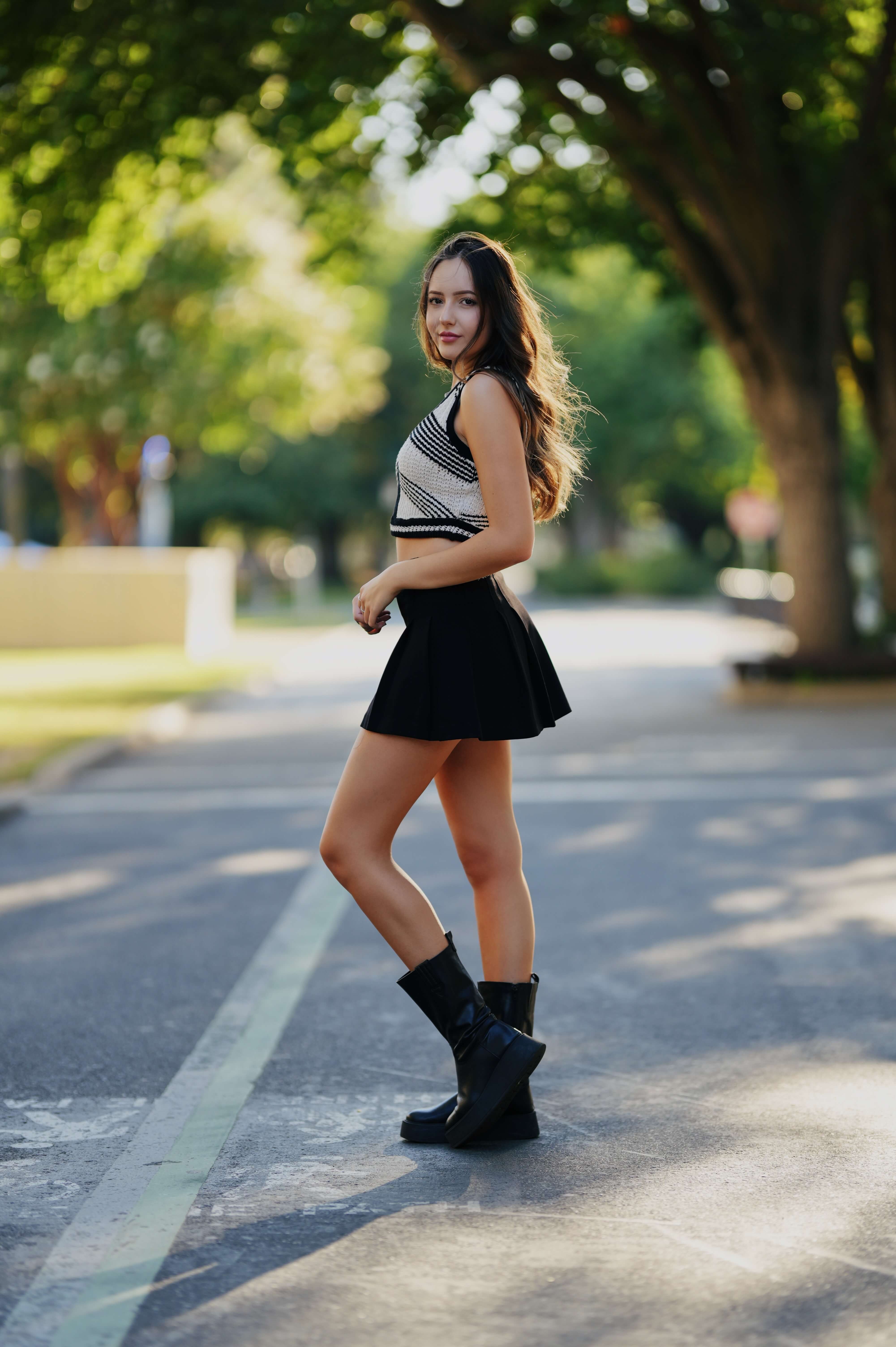 Sigma 105mm F1.4 Sony A7iv | Model: andreailieva_5 | ISO 100, 1/640s, F1.4