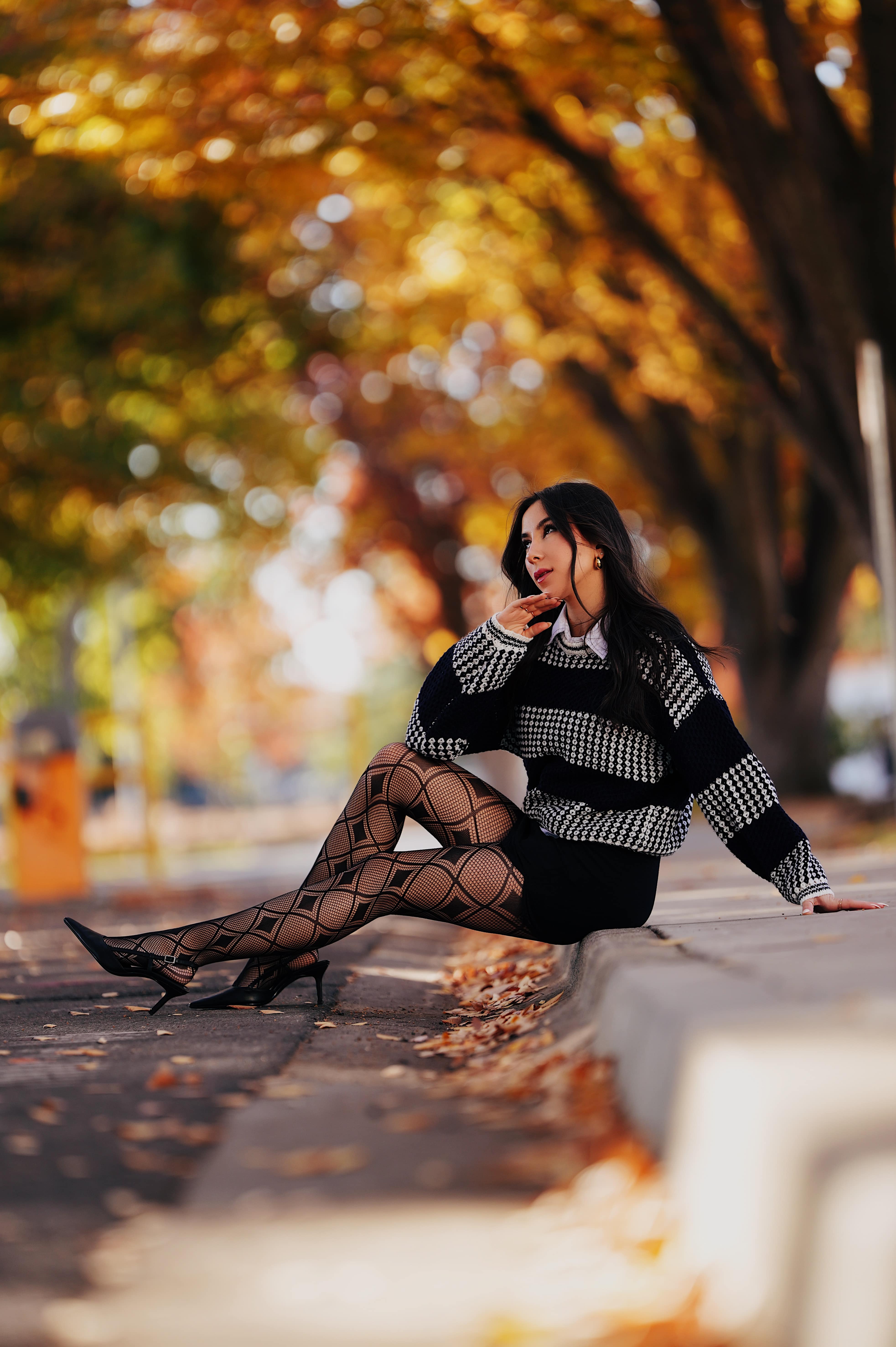 Samyang 135mm Background Compression, ISO 100, 1/500s, F1.8 | Model: arsishakirova | Sony A7iv