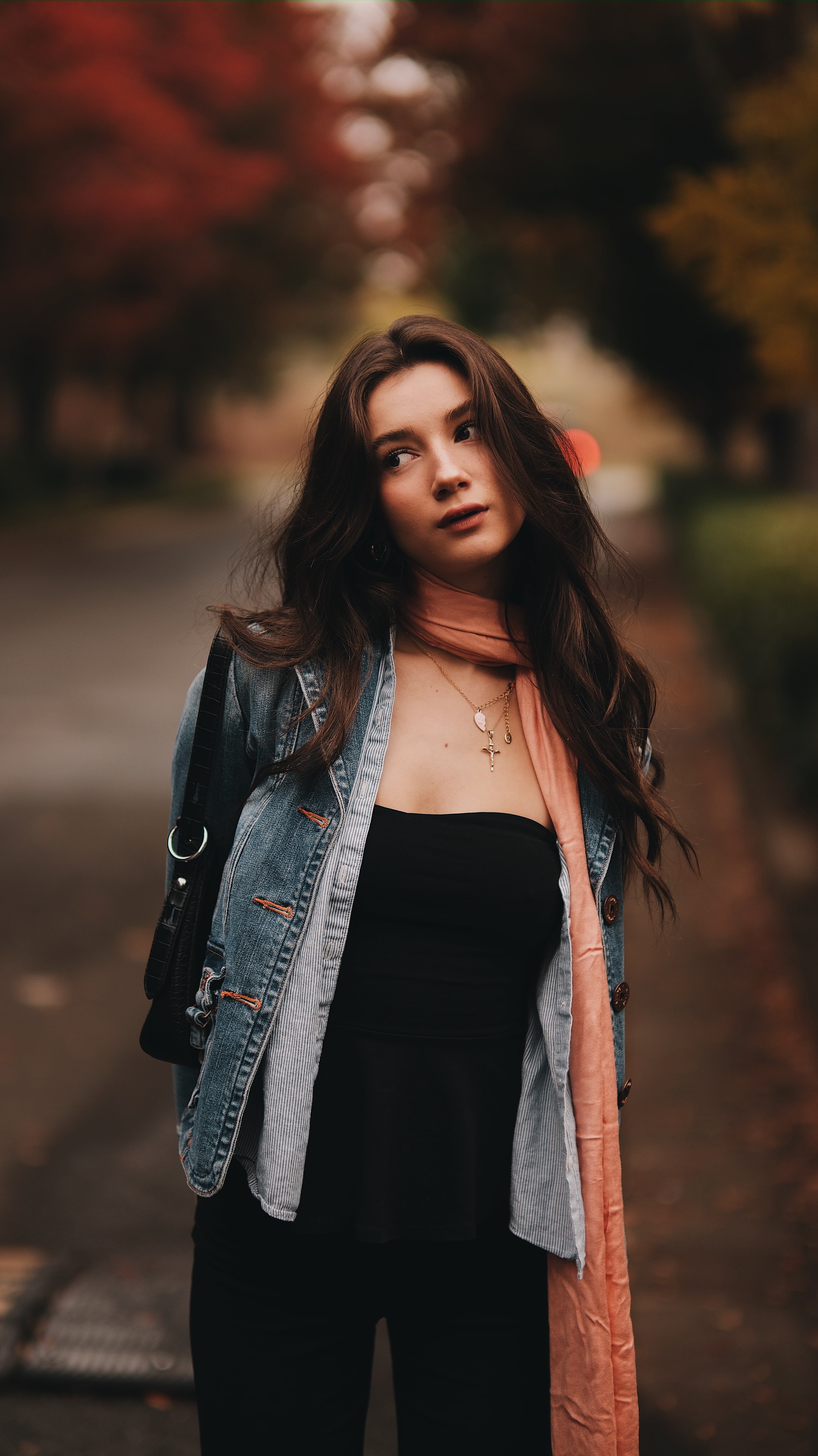 1/2500, F1.0, 50mm, ISO100, XH2 | Model: @rosinashakirova