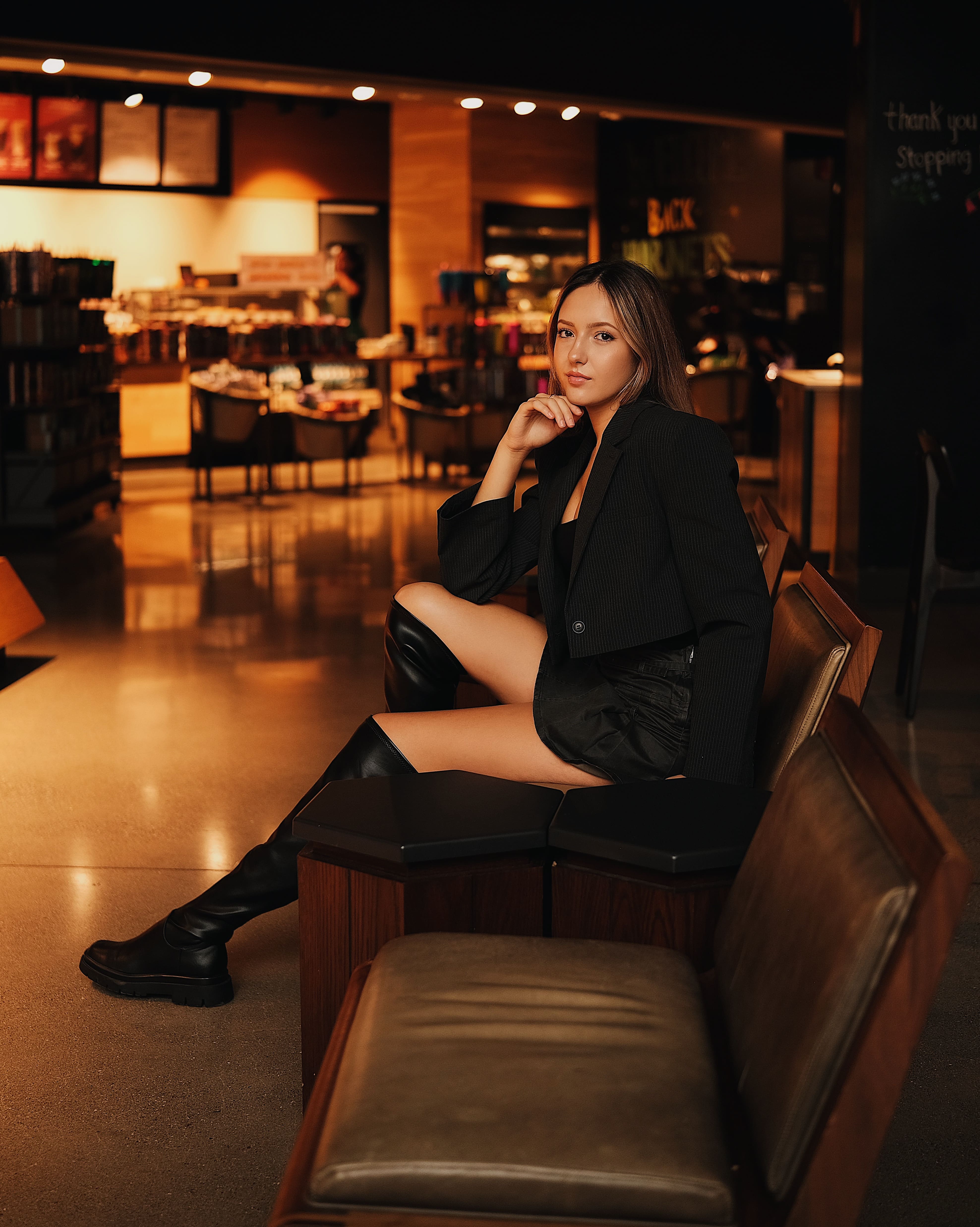 27mm, ISO 250, 1/320s, F1.2 | Model: andreailieva_5 | Fujifilm X-T4